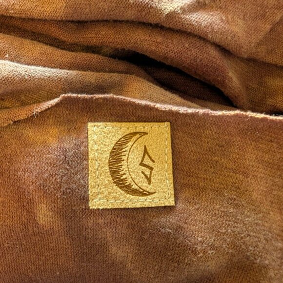 O/S Garnet Sinew Moon Infinity Scarf Shawl Hemp Cotton Blend - Picture 3 of 3